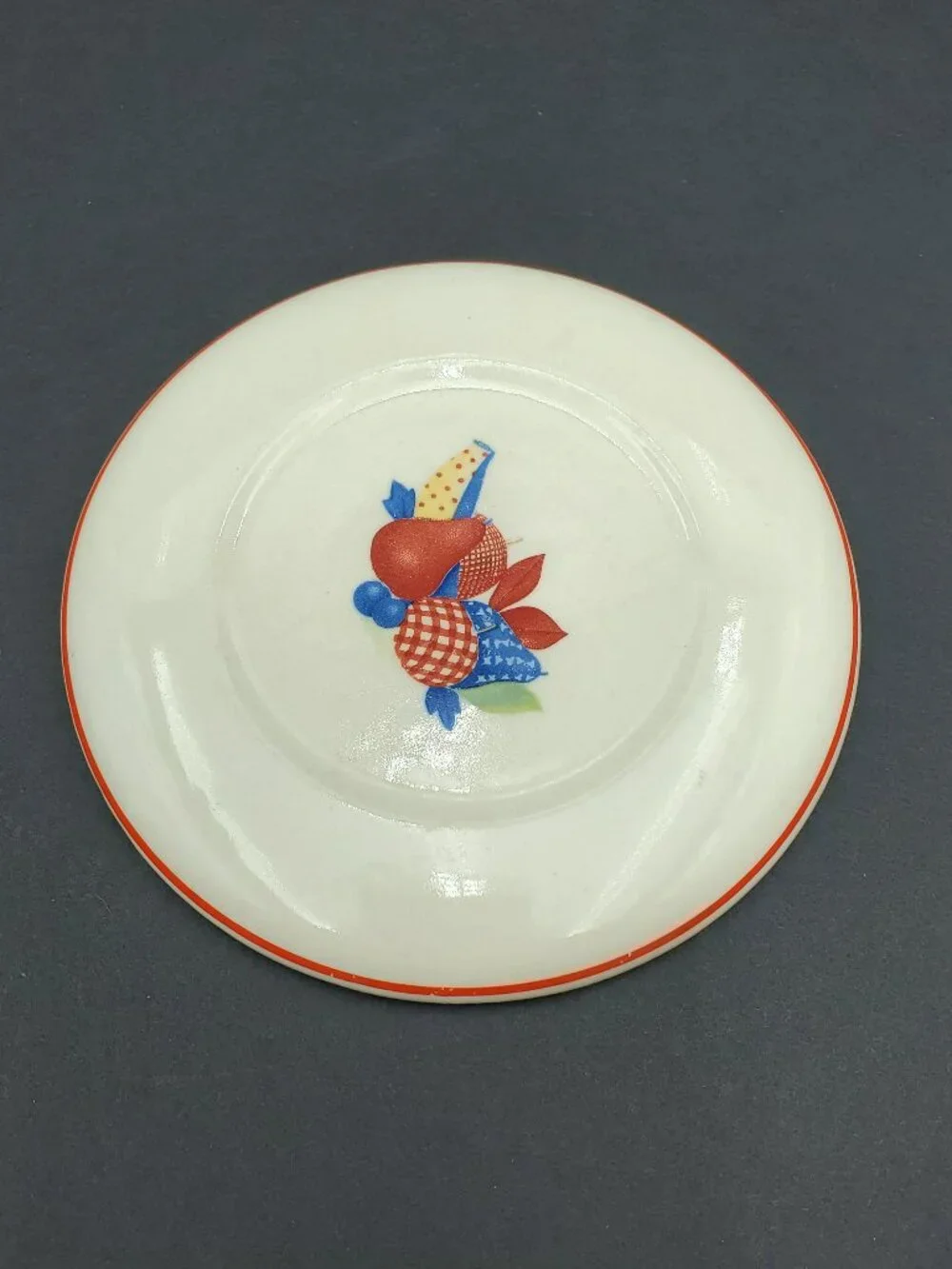 Universal Potteries Calico Fruit Round Refrigerator Dish Lidded Bowl Fridgie
